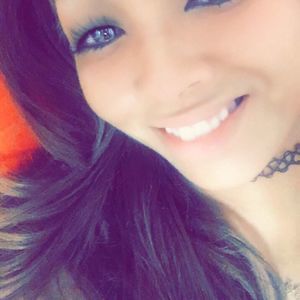 Meet your Posher, Brittney